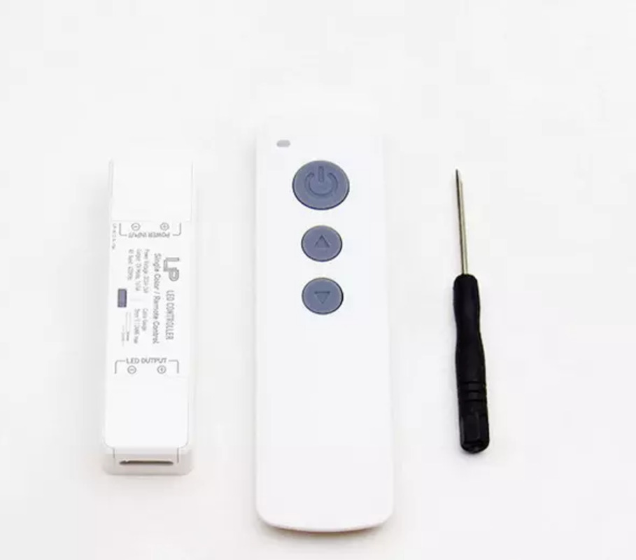 Диммер одноцветный N12-S Nano 15A (75-360W) белый с пультом LEDS POWER